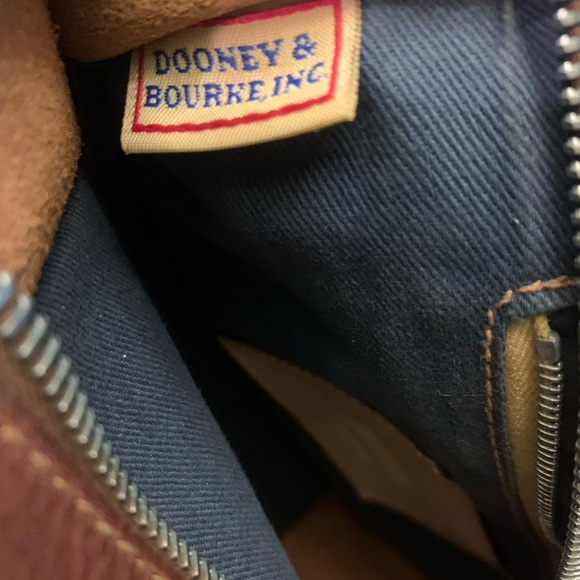 Preloved Dooney & Bourke Brown Leather Alto Collection Bag made in Italy - Picture 6 of 16